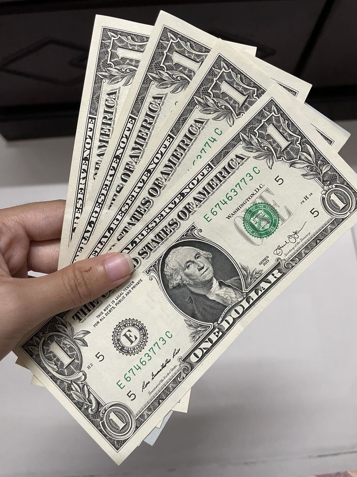 Billets d'un dollar américain, la monnaie la plus utilisée aux Maldives