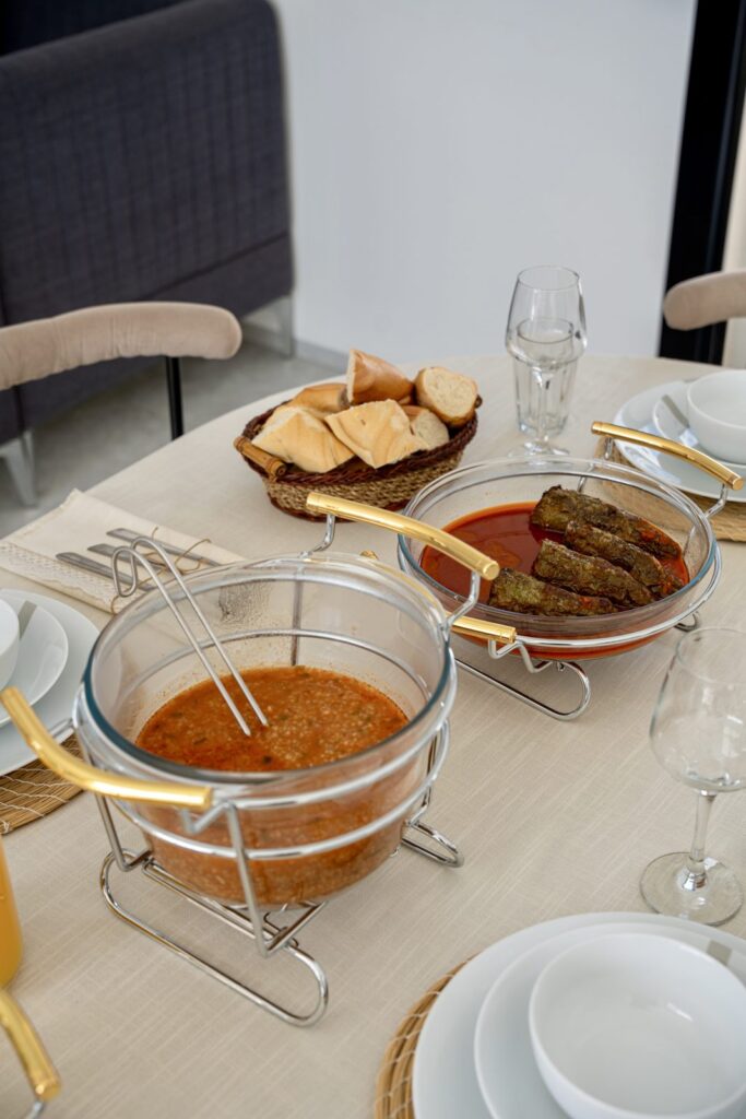 Chorba, poivrons farcis et panier de pain, villa Djerba sans vis-à-vis